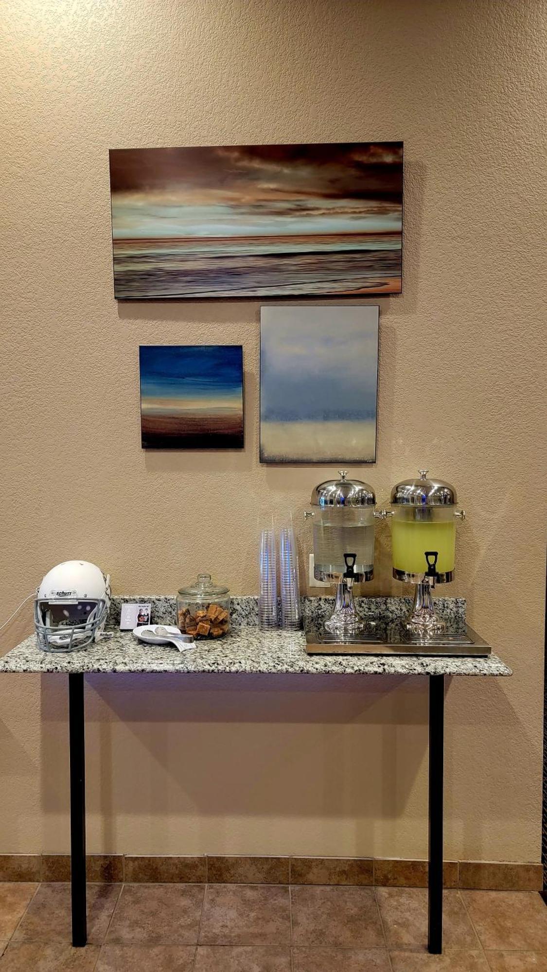 Cobblestone Inn & Suites Maryville Bagian luar foto