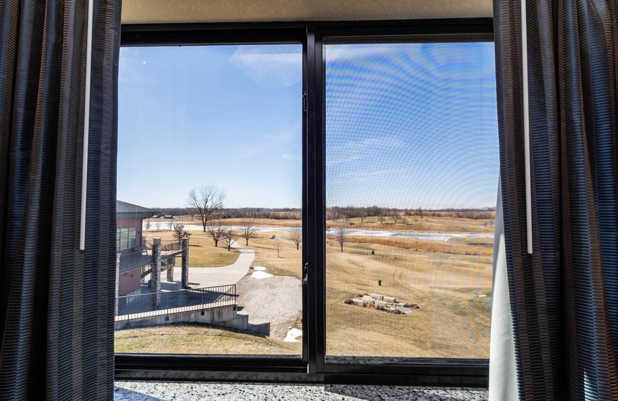 Cobblestone Inn & Suites Maryville Bagian luar foto