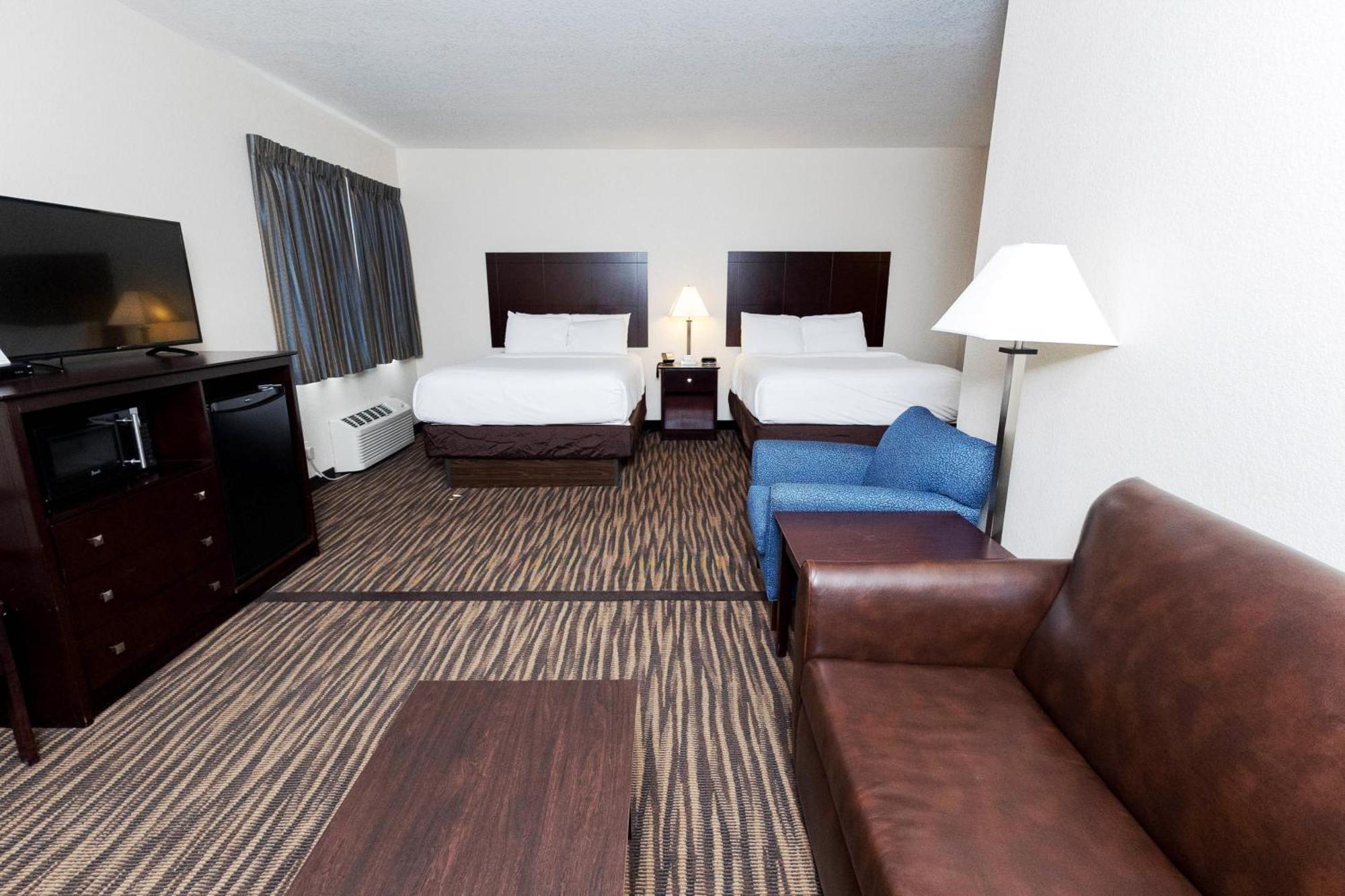 Cobblestone Inn & Suites Maryville Bagian luar foto