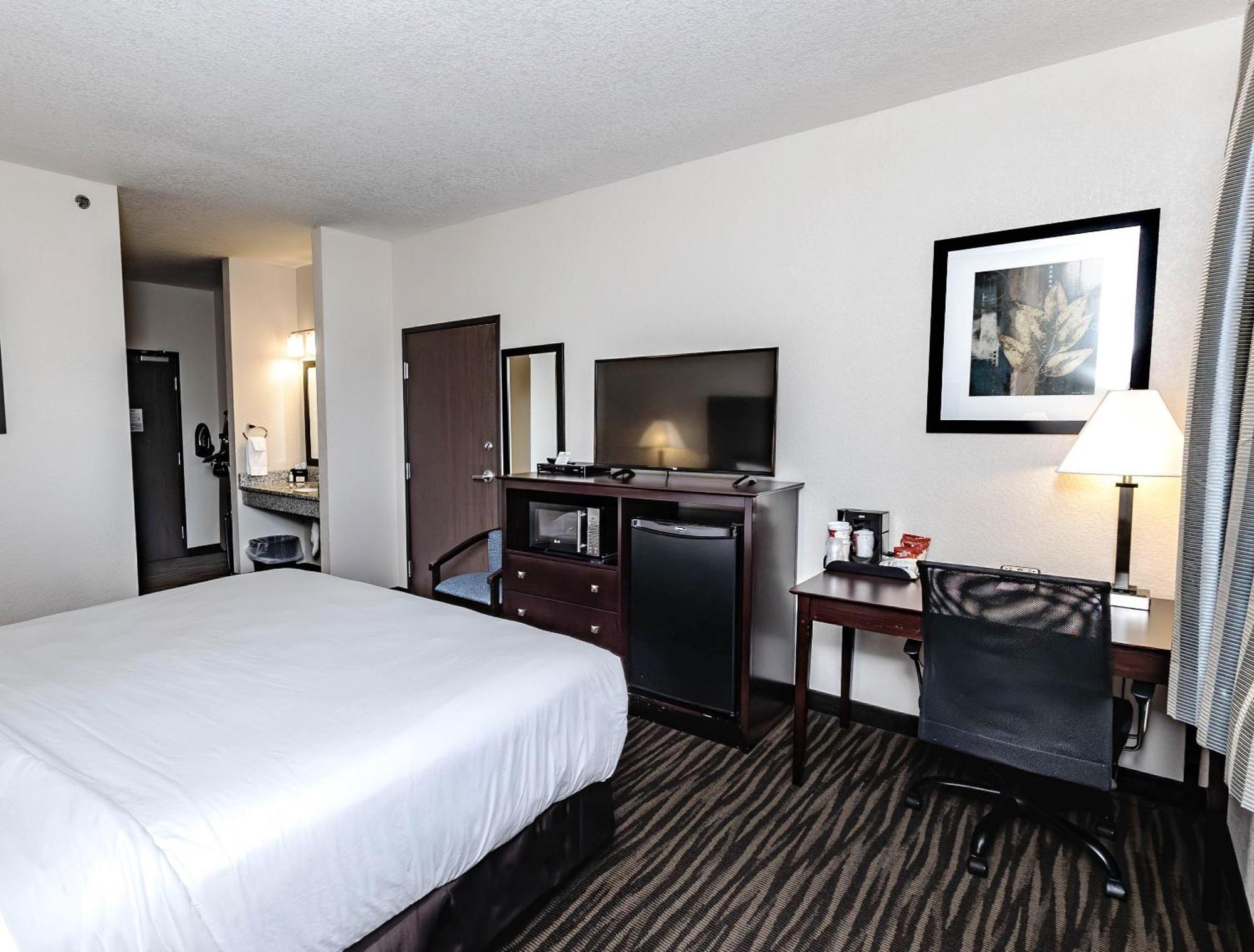 Cobblestone Inn & Suites Maryville Bagian luar foto