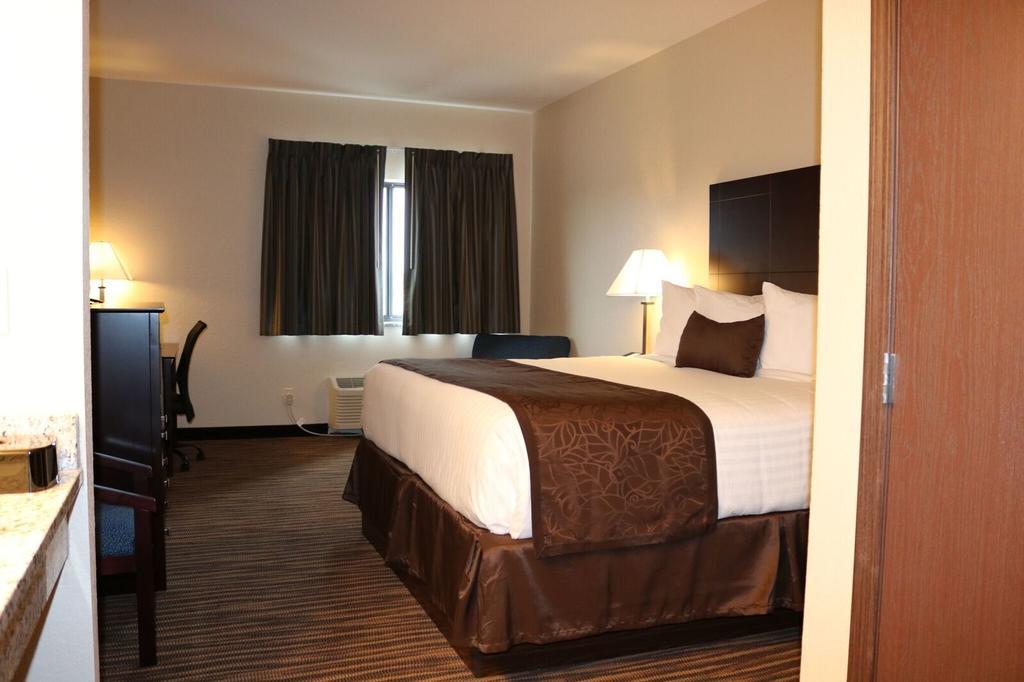 Cobblestone Inn & Suites Maryville Bagian luar foto